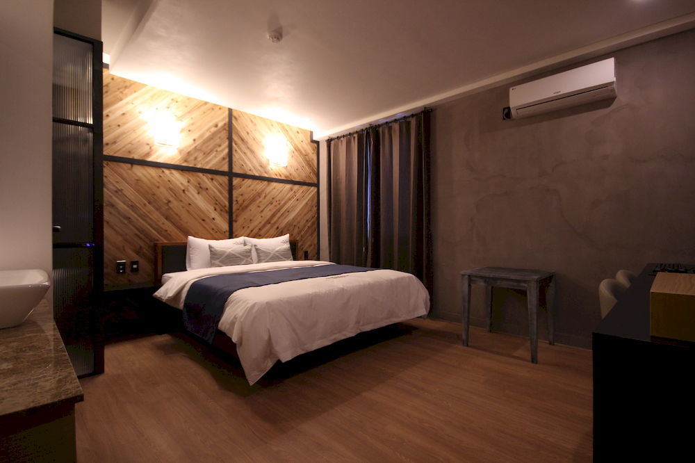 The Club Hotel Seomyeon Busan Extérieur photo