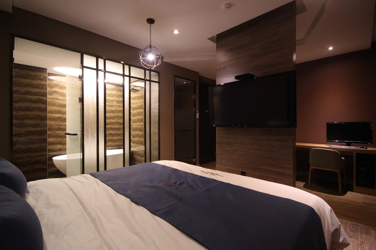 The Club Hotel Seomyeon Busan Extérieur photo