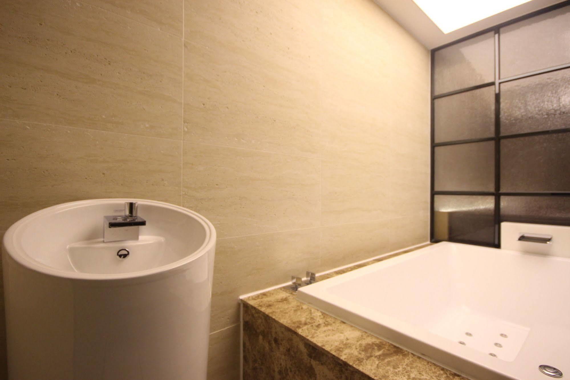 The Club Hotel Seomyeon Busan Extérieur photo