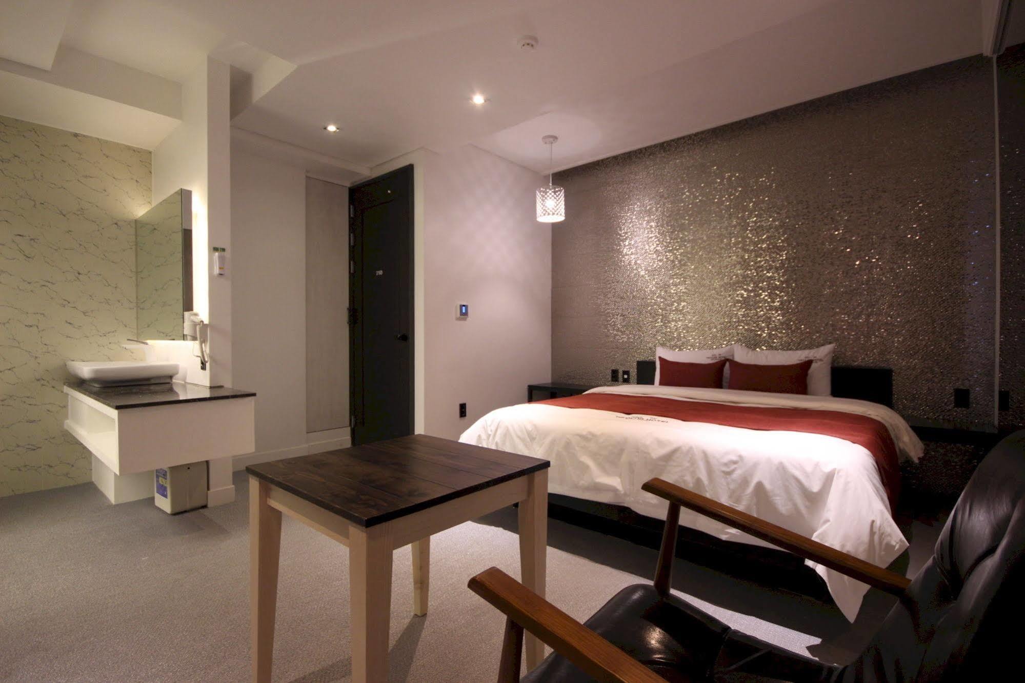 The Club Hotel Seomyeon Busan Extérieur photo